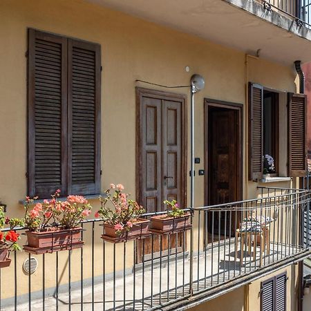 Como Renovated Apartment Екстер'єр фото