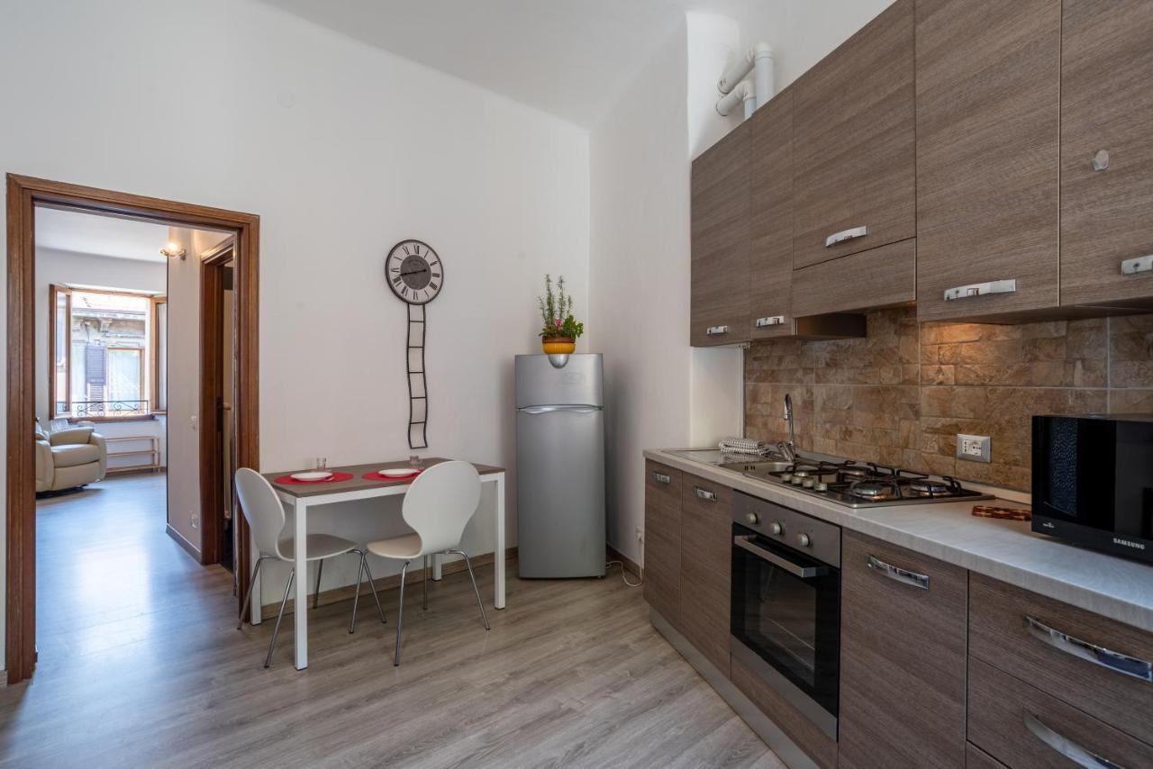 Como Renovated Apartment Екстер'єр фото