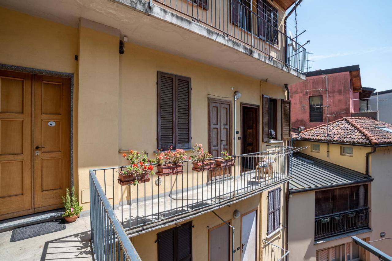 Como Renovated Apartment Екстер'єр фото